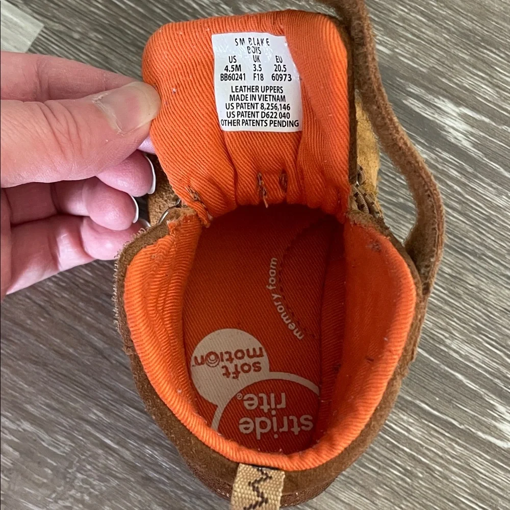 Stride Rite Size 4.5 Brown Suede Toddler Boots